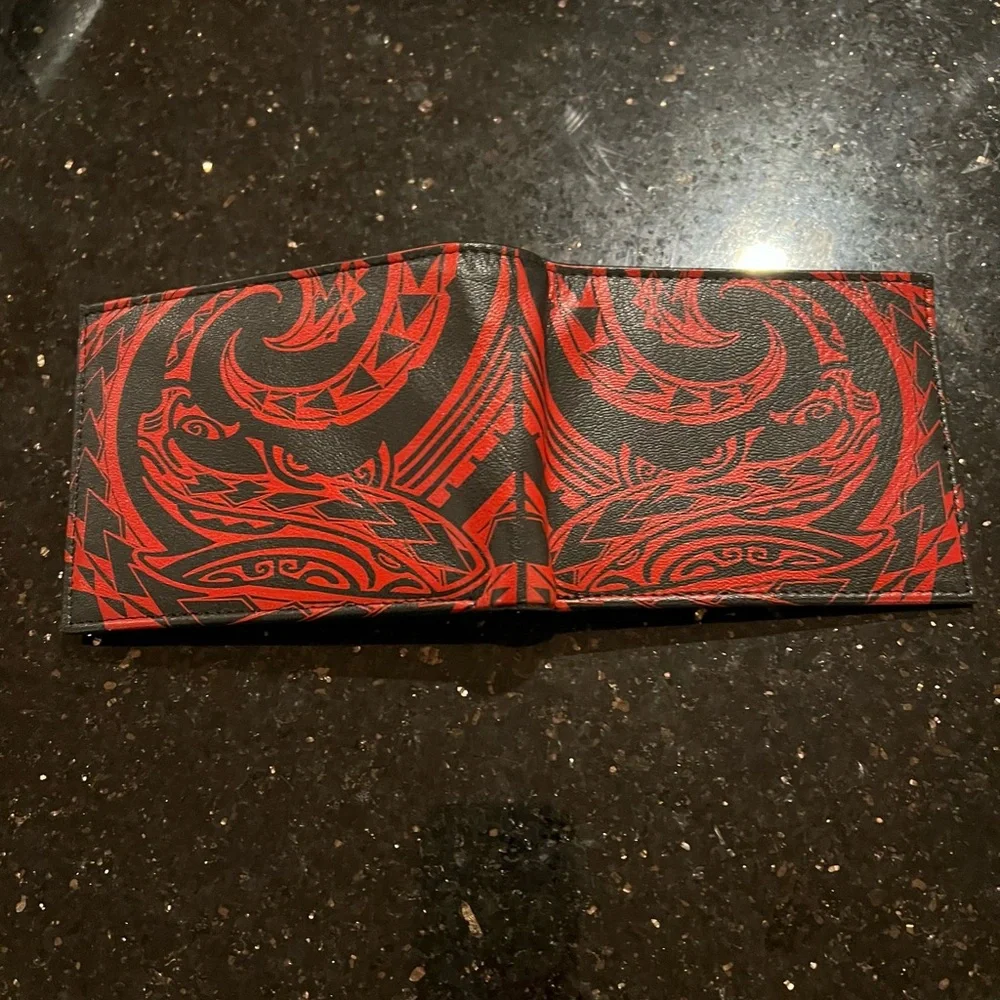 NIB NA KOA Polynesian Tattoo Bifold Wallet for Men Genuine Leather